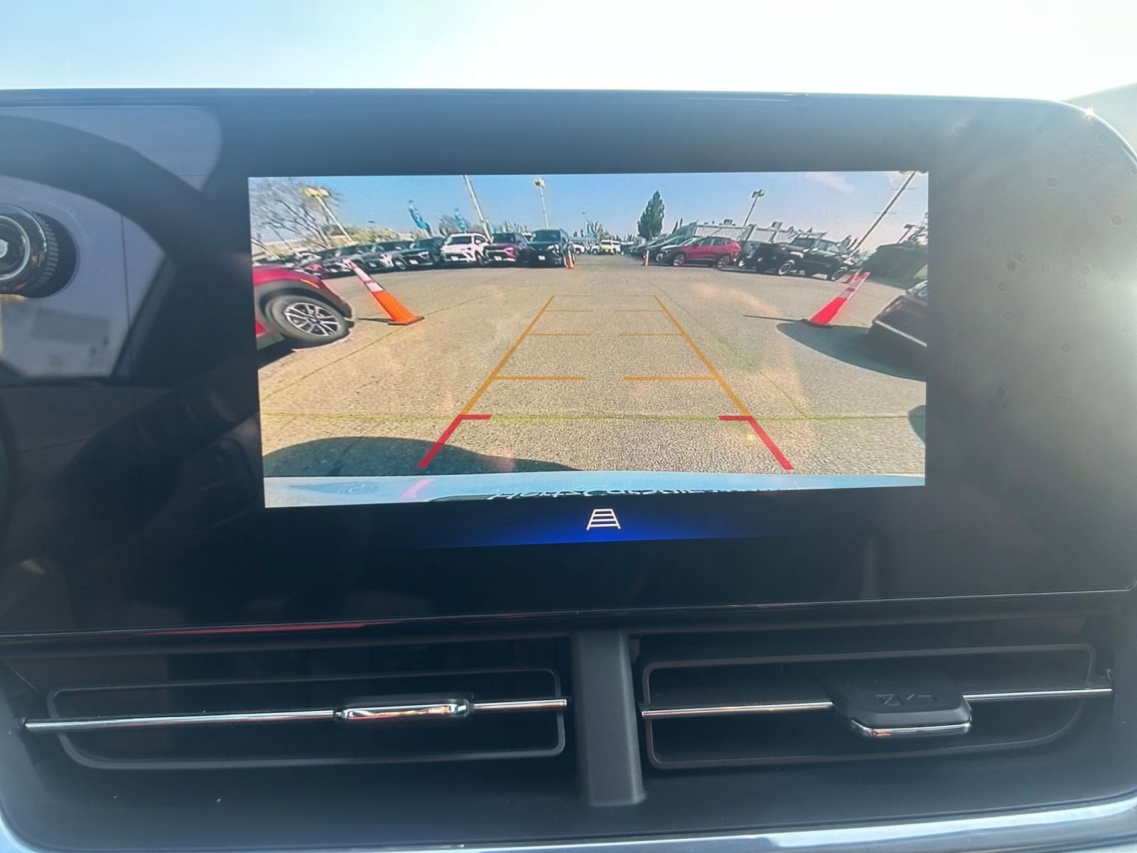 Thumbnail: 2025 Chevrolet Trax - 22