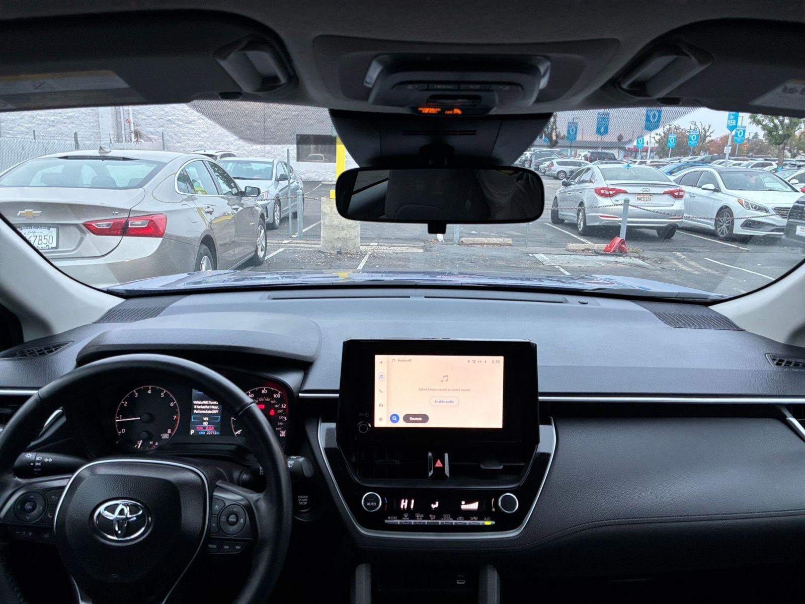 Thumbnail: 2025 Toyota Corolla Cross - 32