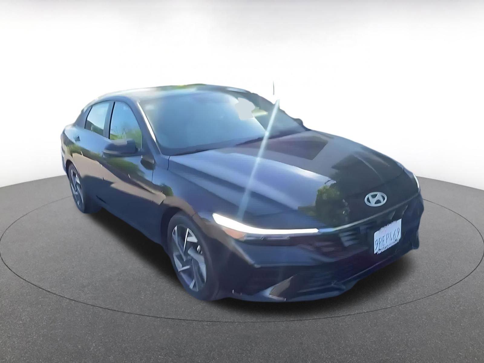 Thumbnail: 2025 Hyundai Elantra - 3