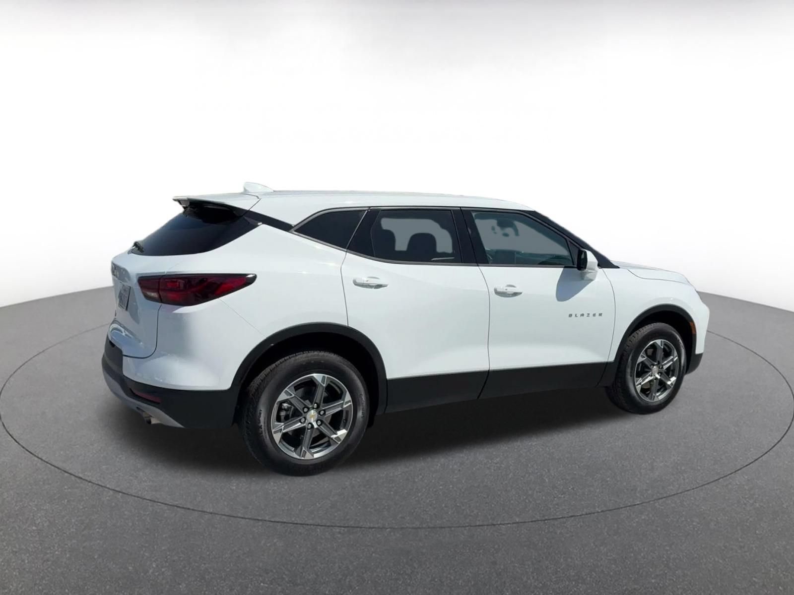 Thumbnail: 2026 Chevrolet Blazer - 14