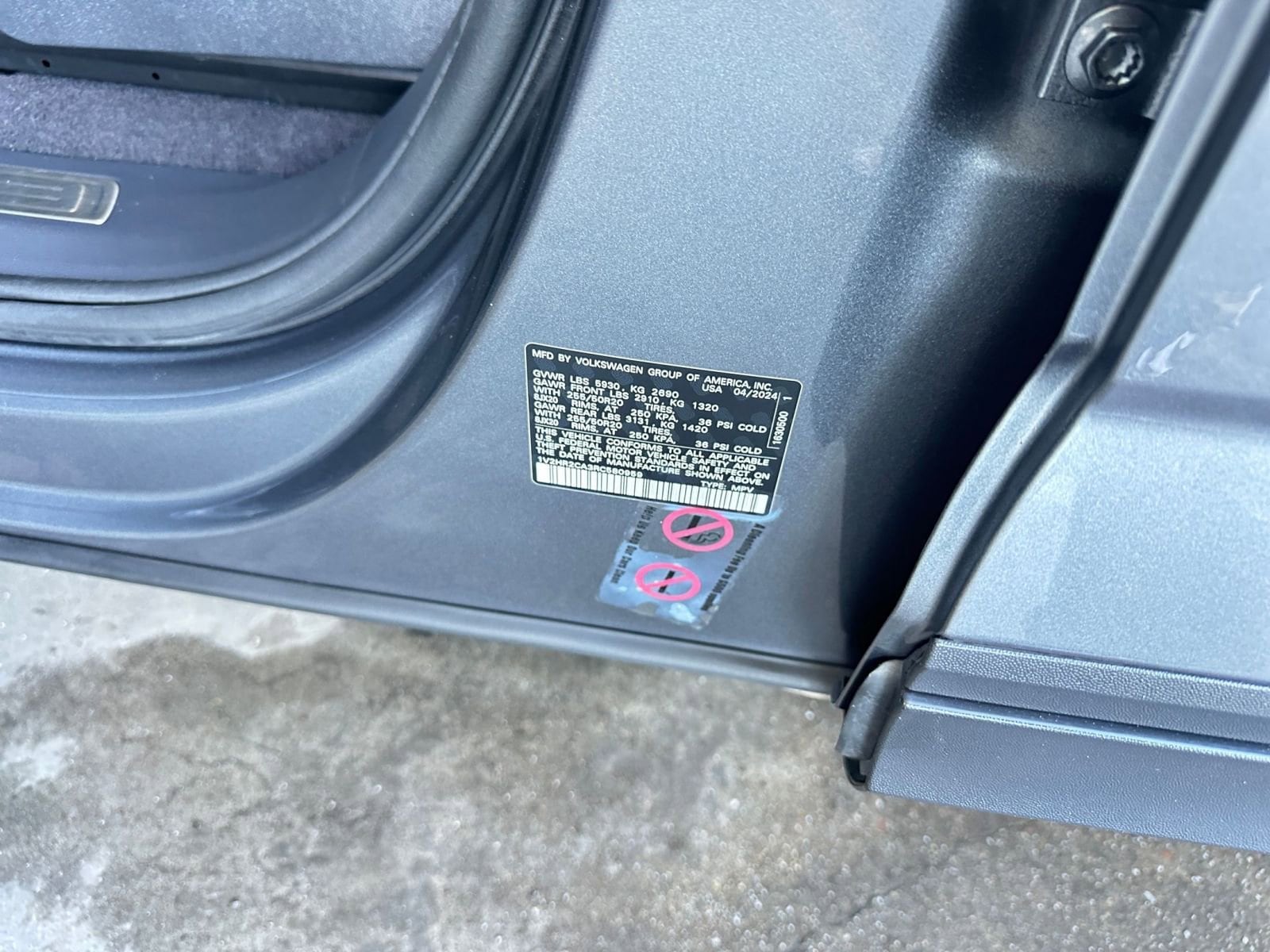 Thumbnail: 2024 Volkswagen Atlas - 29