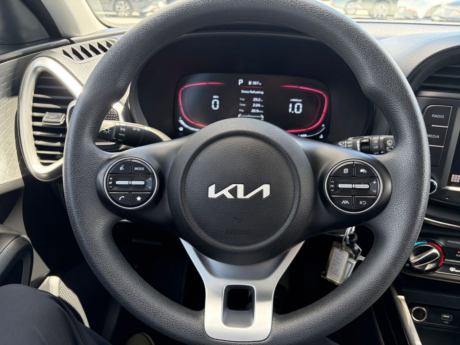 Thumbnail: 2025 Kia Soul - 25