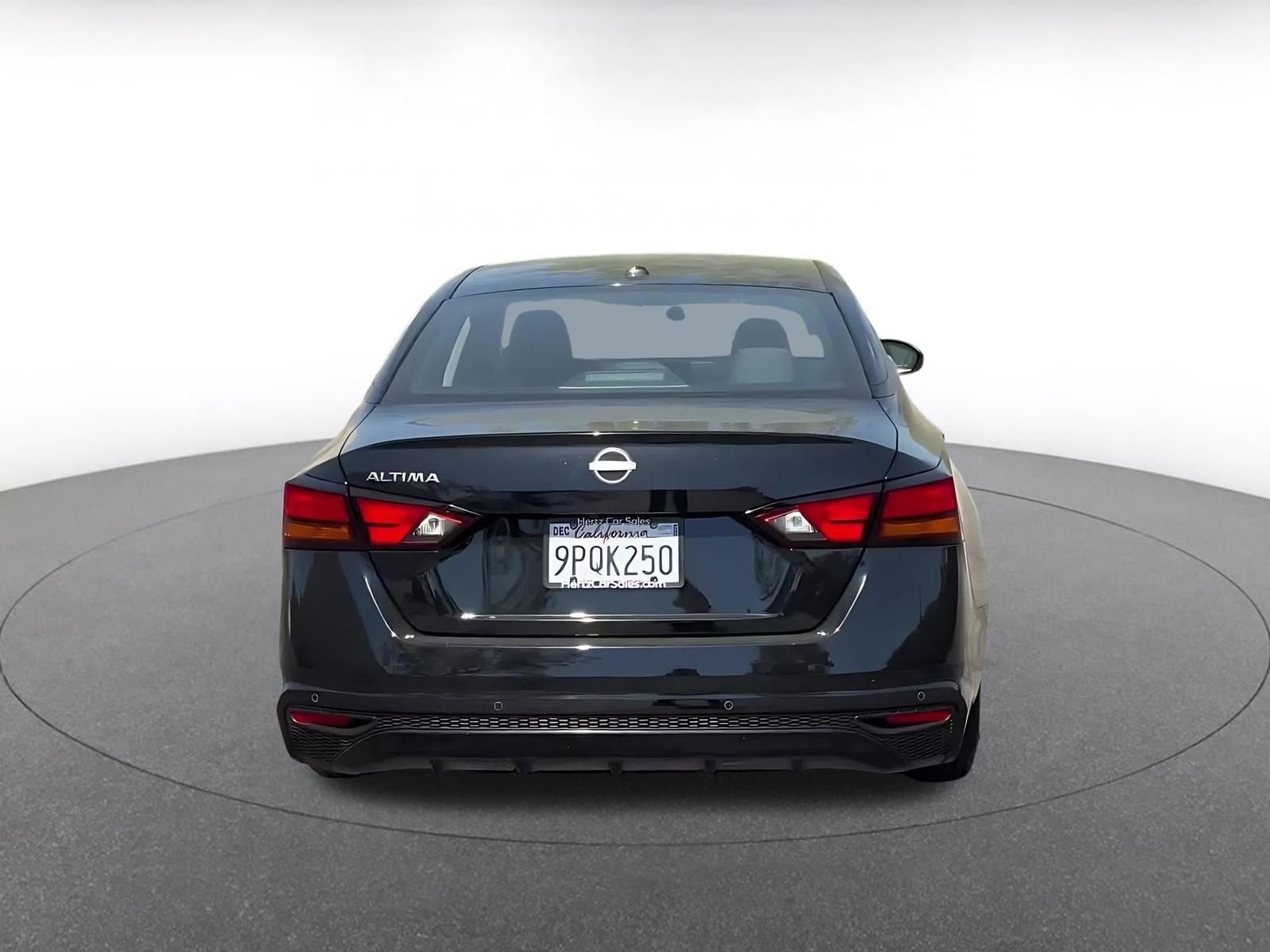 Thumbnail: 2025 Nissan Altima - 12
