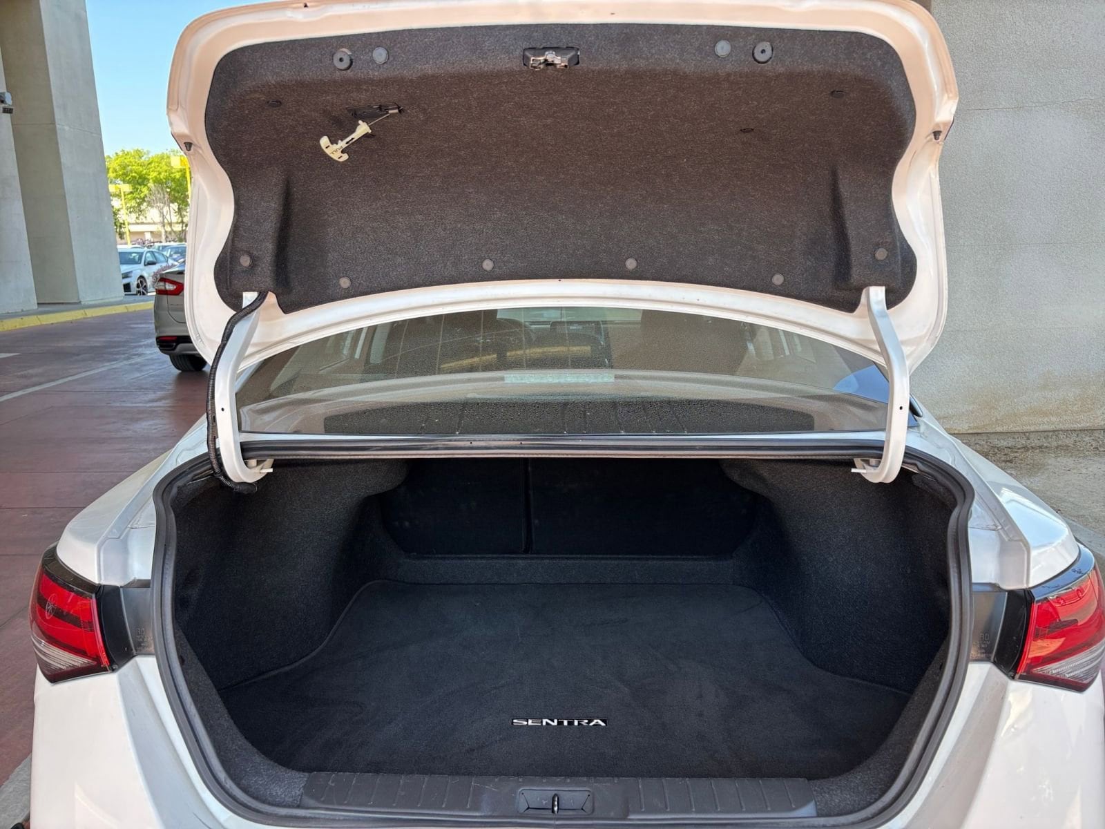 Thumbnail: 2025 Nissan Sentra - 29