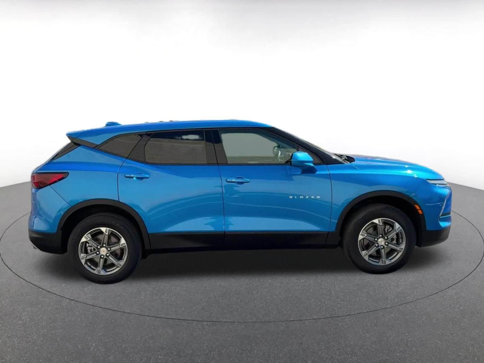 Thumbnail: 2026 Chevrolet Blazer - 15