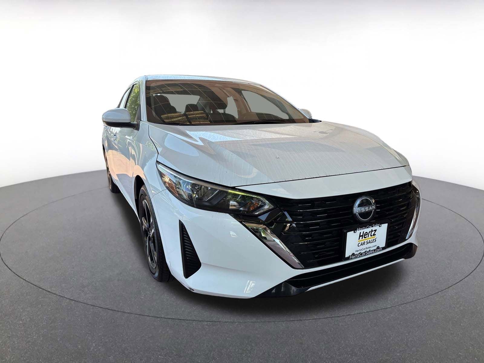 Thumbnail: 2025 Nissan Sentra - 1