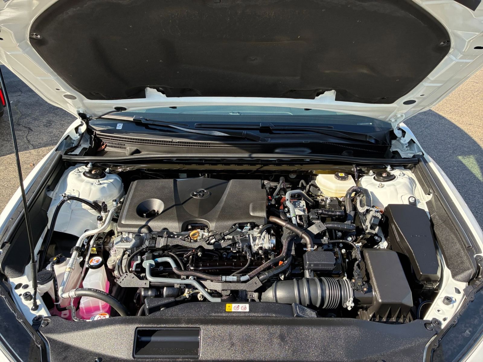 Thumbnail: 2025 Toyota Camry - 30