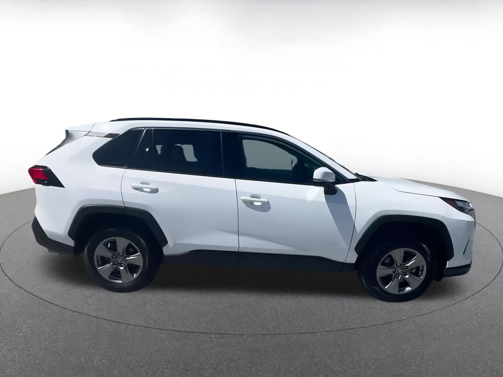 Thumbnail: 2024 Toyota RAV4 - 16