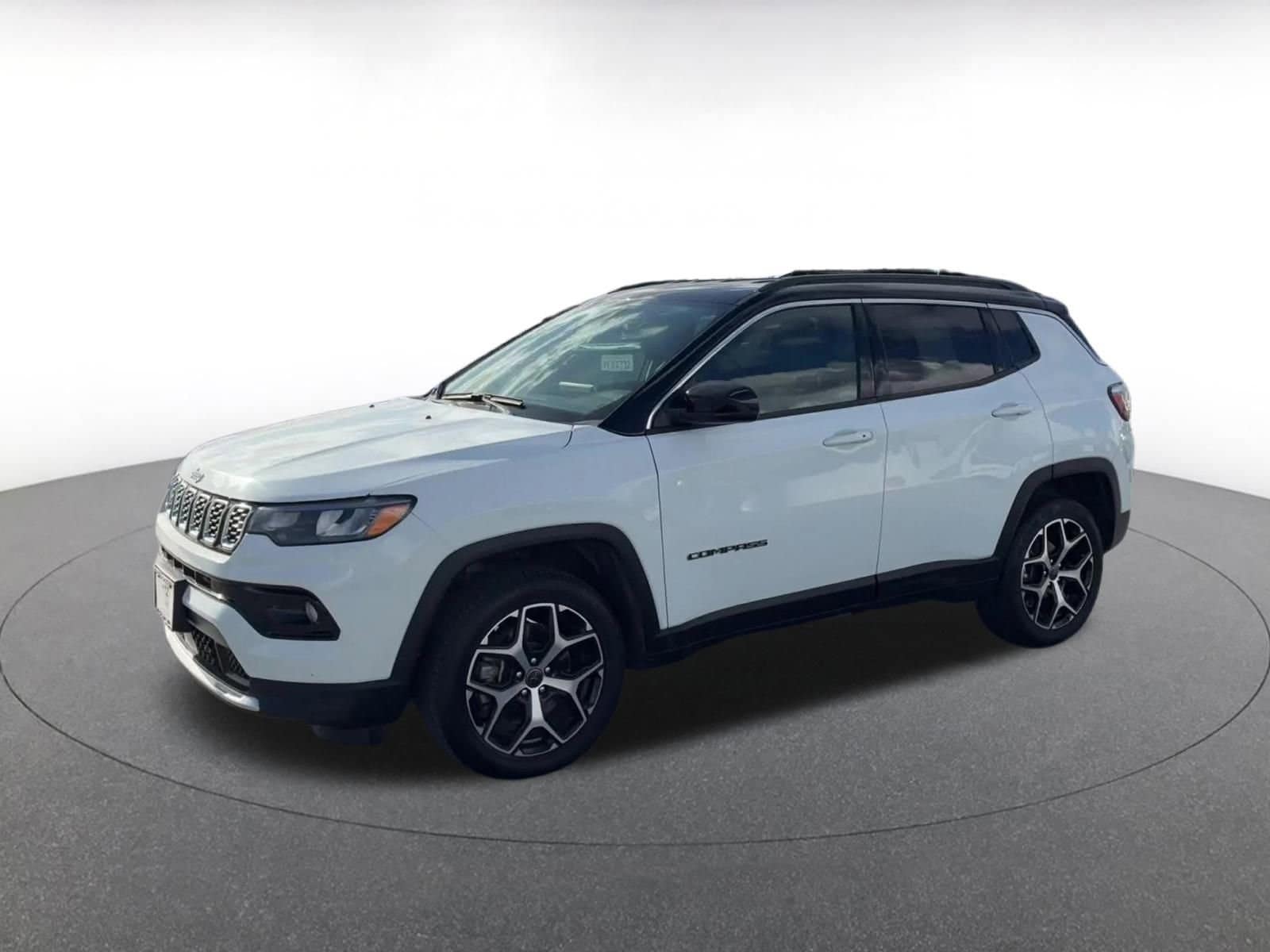 Thumbnail: 2025 Jeep Compass - 8