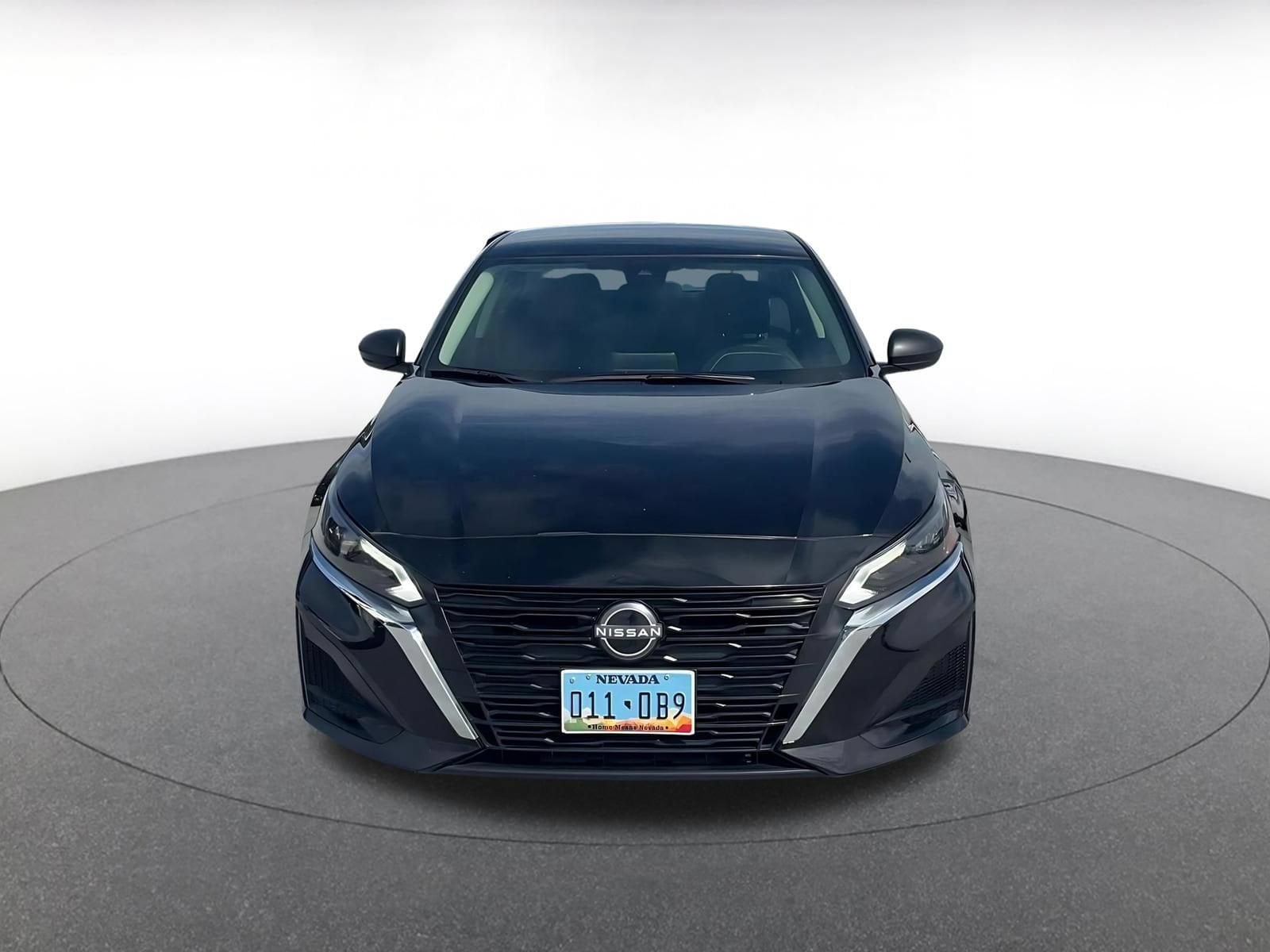 Thumbnail: 2025 Nissan Altima - 4