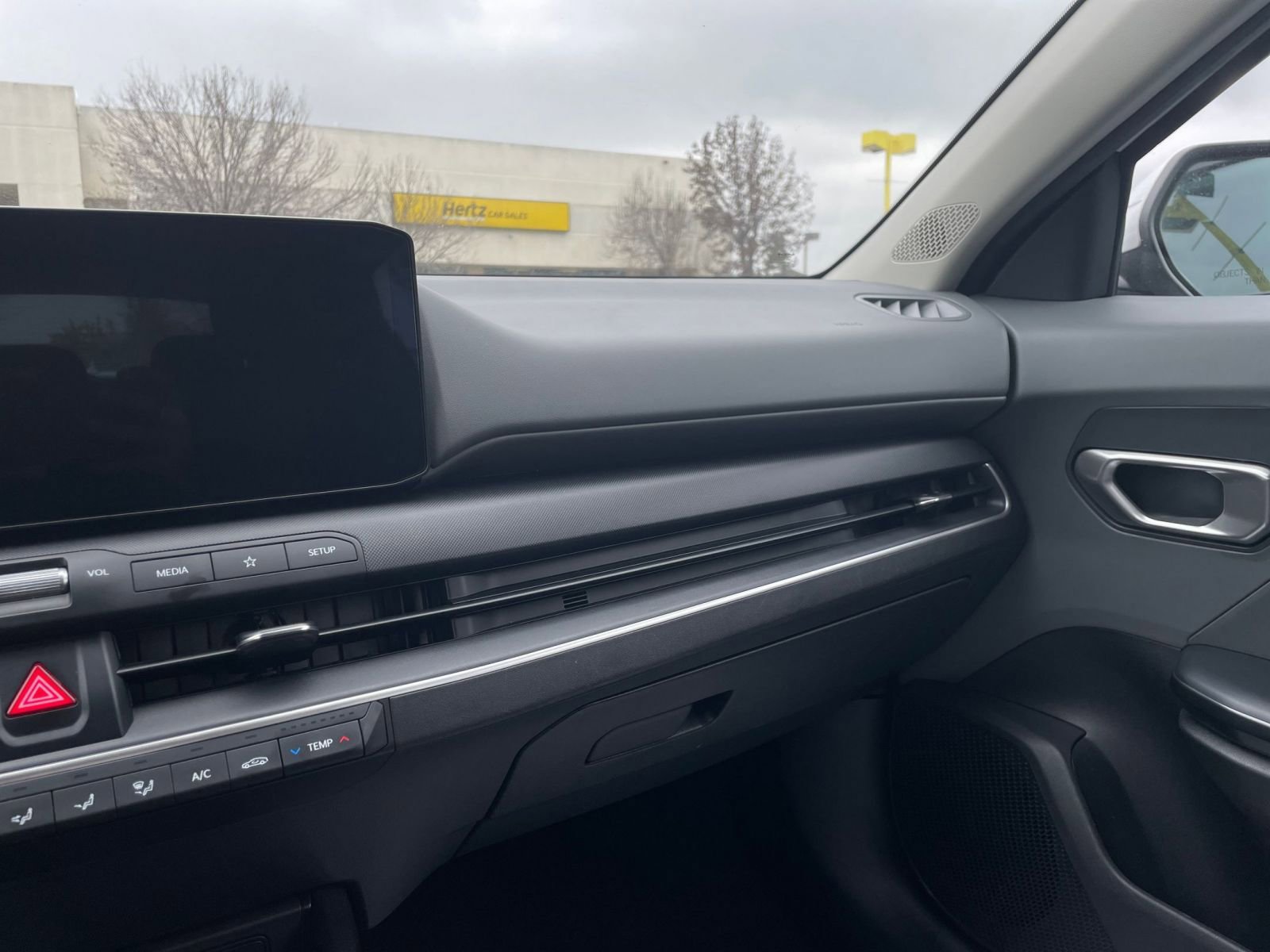 Thumbnail: 2025 Kia K4 - 34