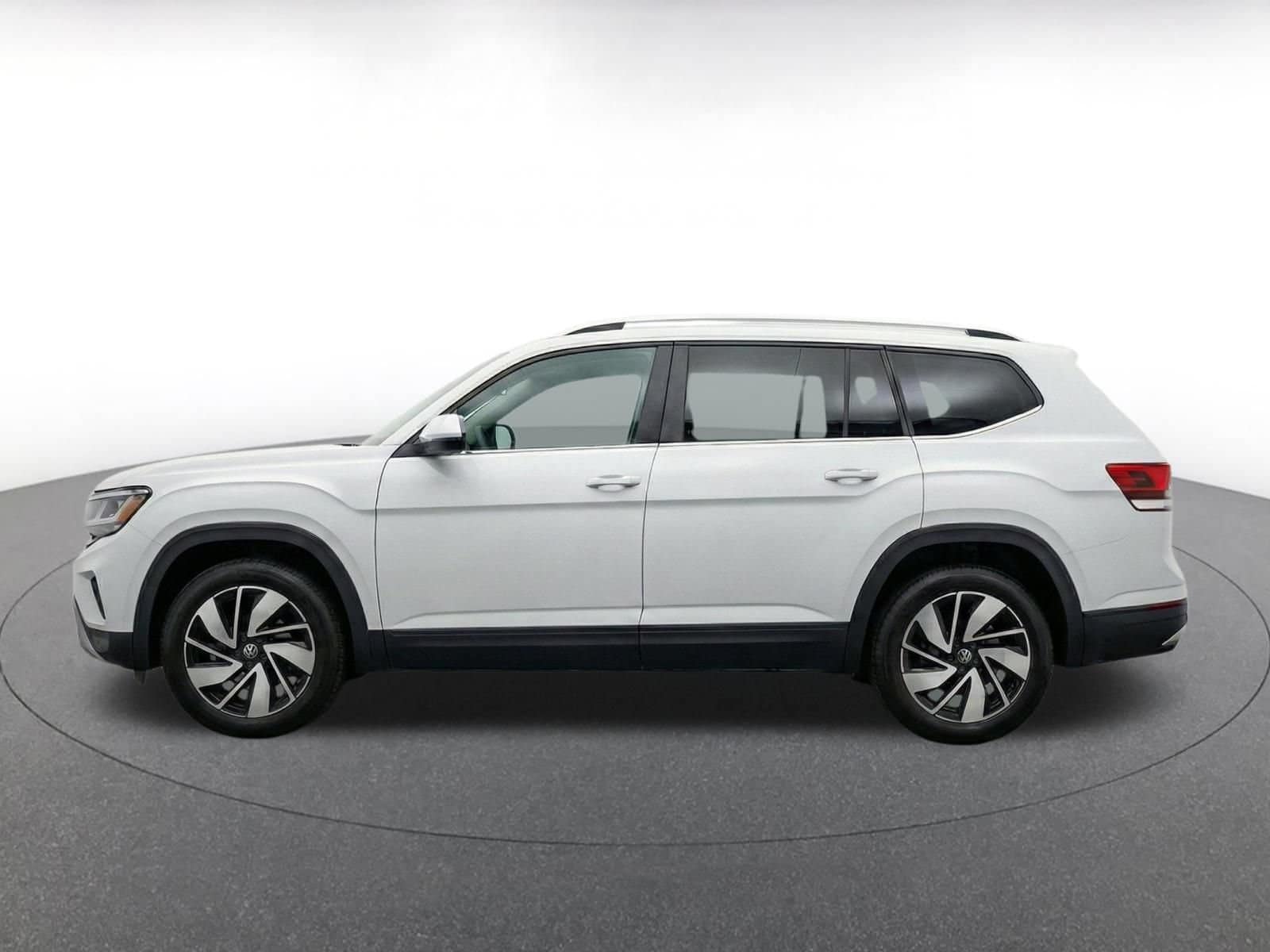 Thumbnail: 2026 Volkswagen Atlas - 4