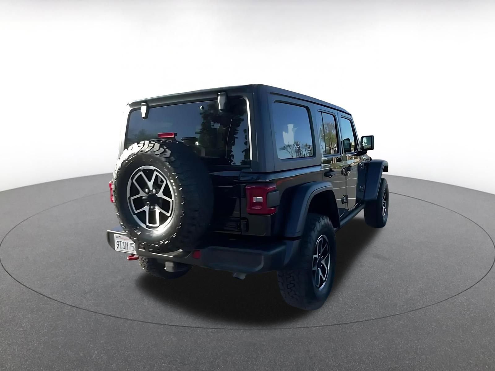Thumbnail: 2025 Jeep Wrangler - 9