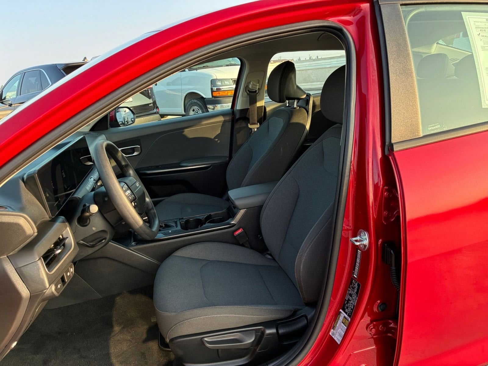 Thumbnail: 2025 Kia K4 - 27