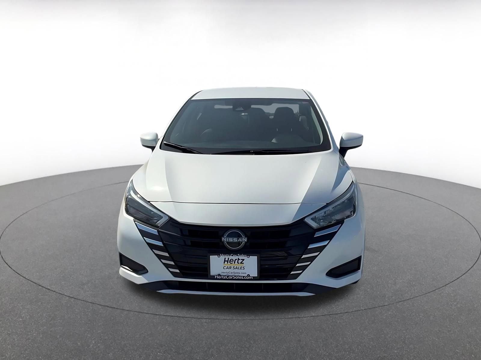 Thumbnail: 2025 Nissan Versa - 4