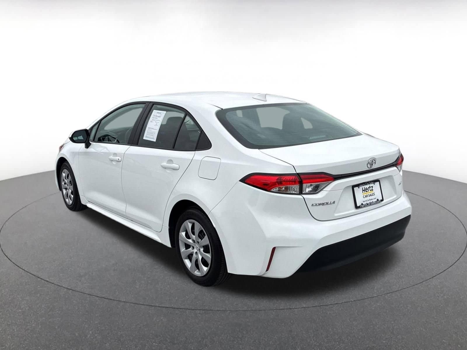 Thumbnail: 2025 Toyota Corolla - 4