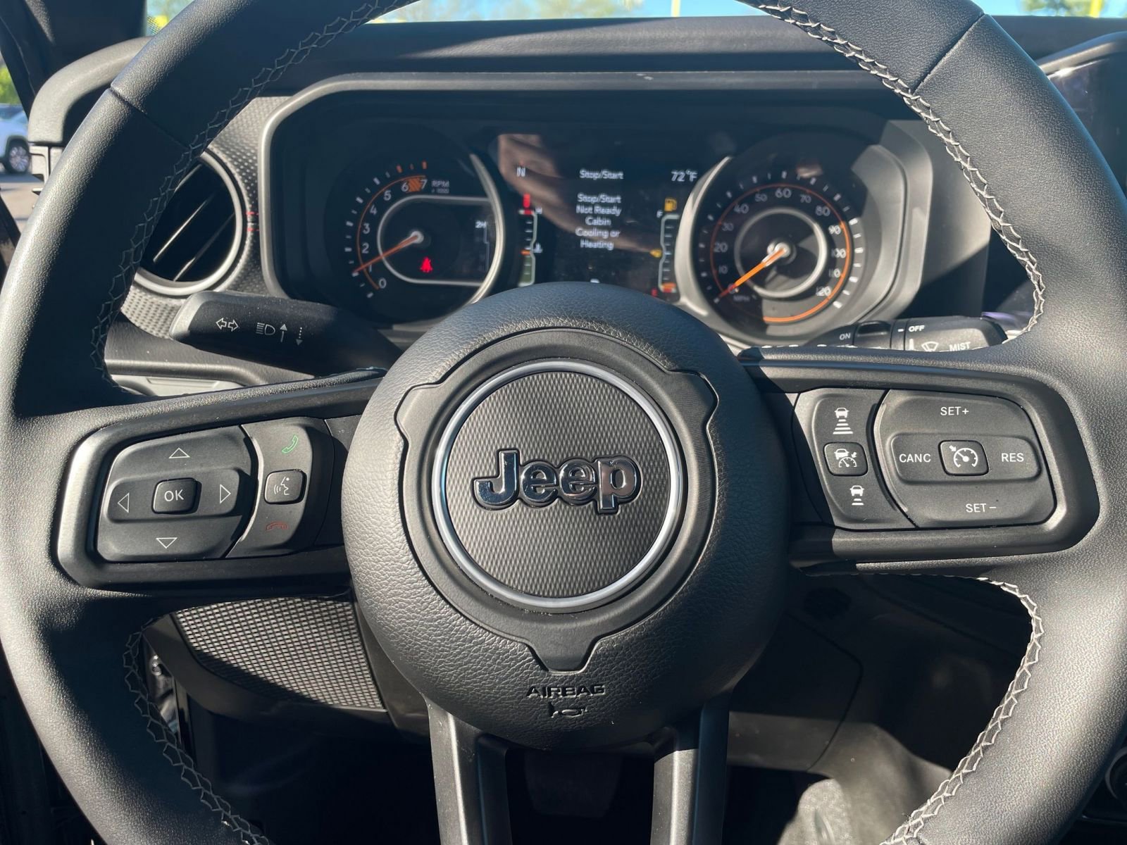 Thumbnail: 2025 Jeep Wrangler - 27