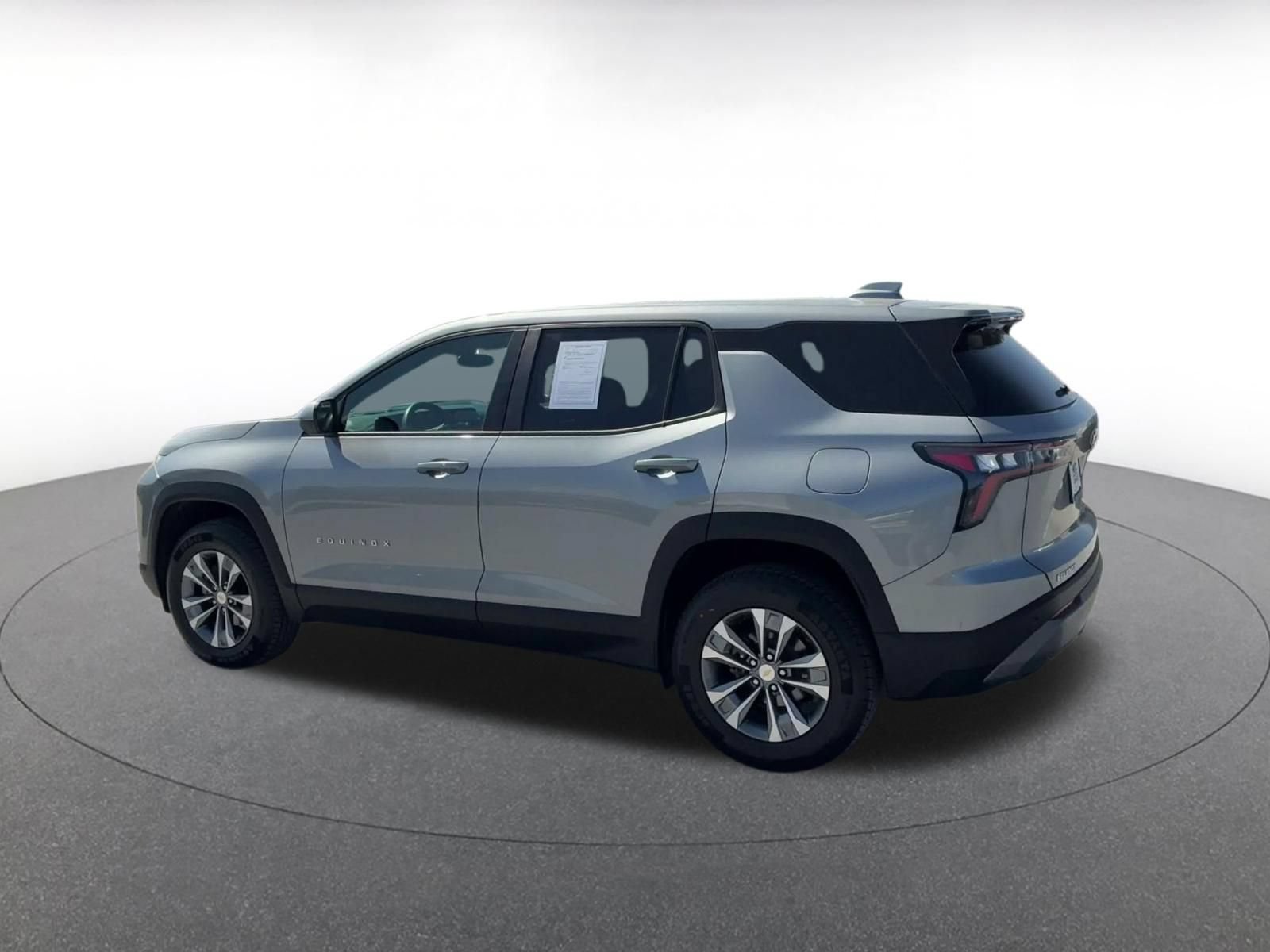 Thumbnail: 2025 Chevrolet Equinox - 9