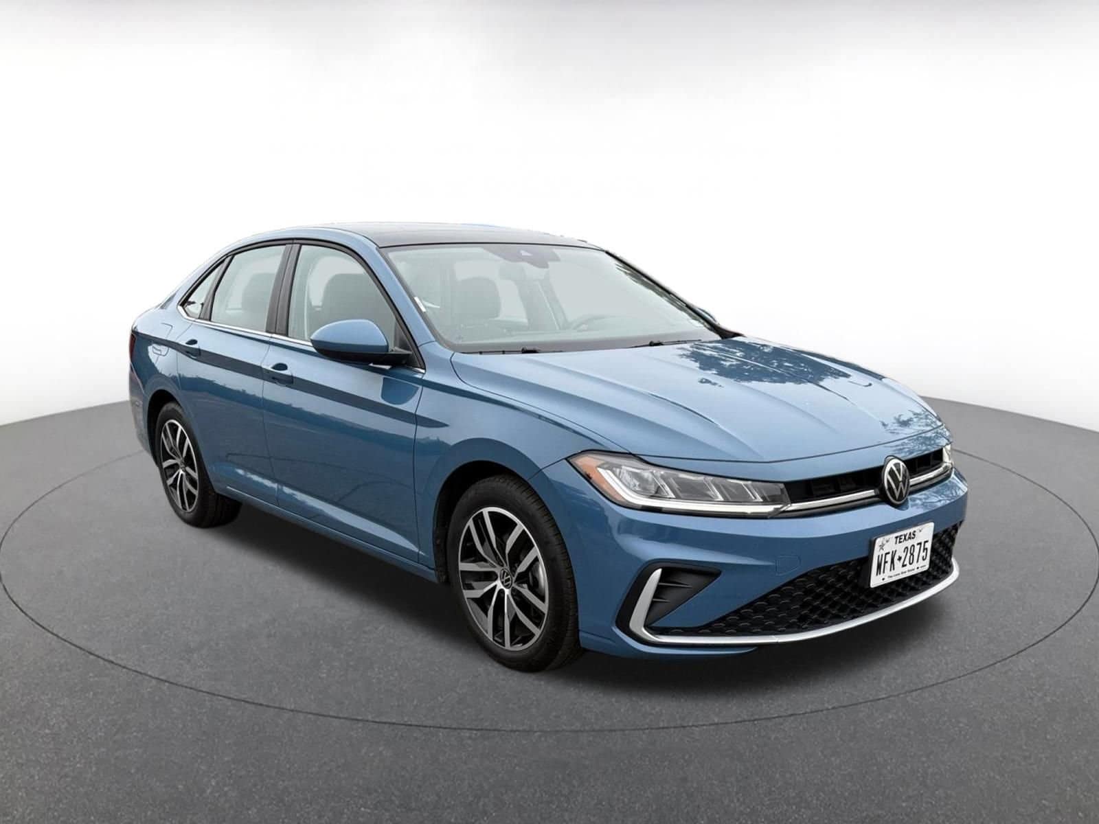 Thumbnail: 2025 Volkswagen Jetta - 1