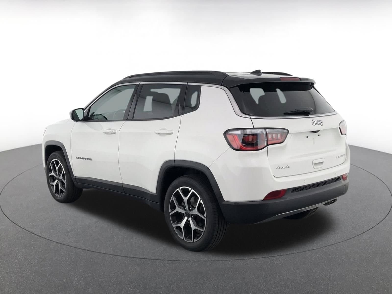 Thumbnail: 2025 Jeep Compass - 5