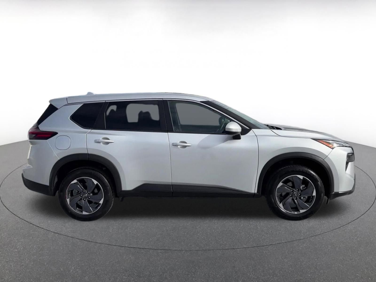 Thumbnail: 2025 Nissan Rogue - 16
