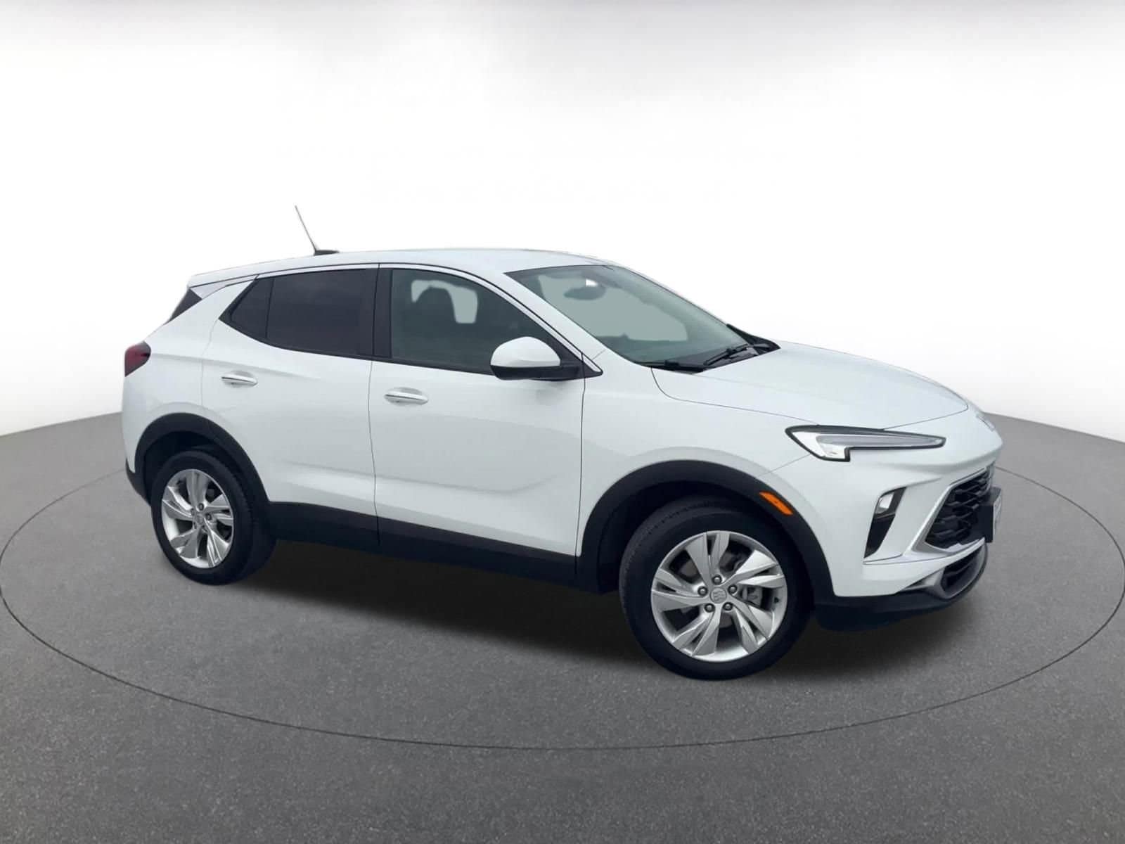 Thumbnail: 2025 Buick Encore GX - 2