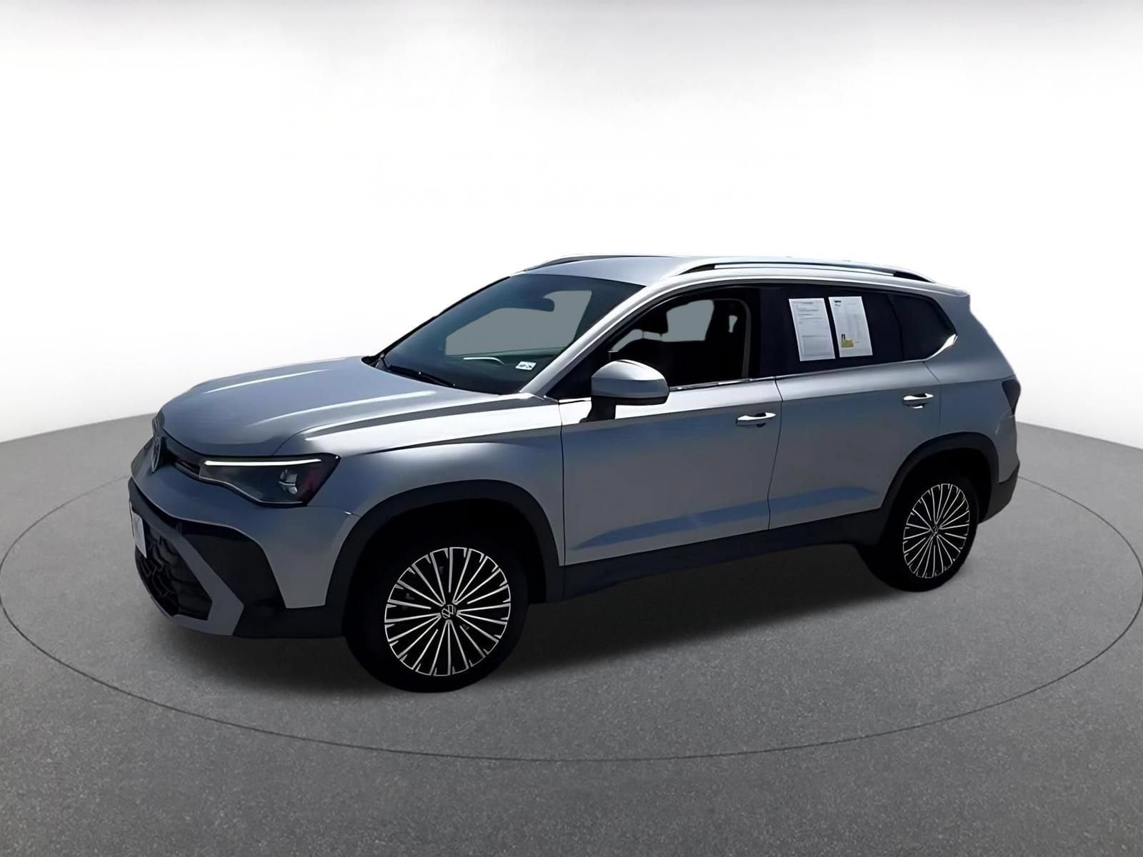 Thumbnail: 2026 Volkswagen Taos - 8