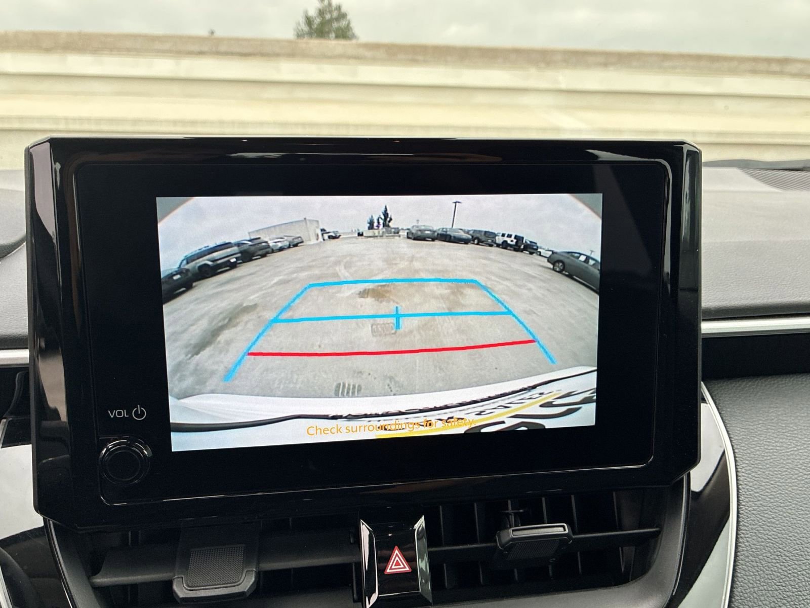 Thumbnail: 2025 Toyota Corolla - 24