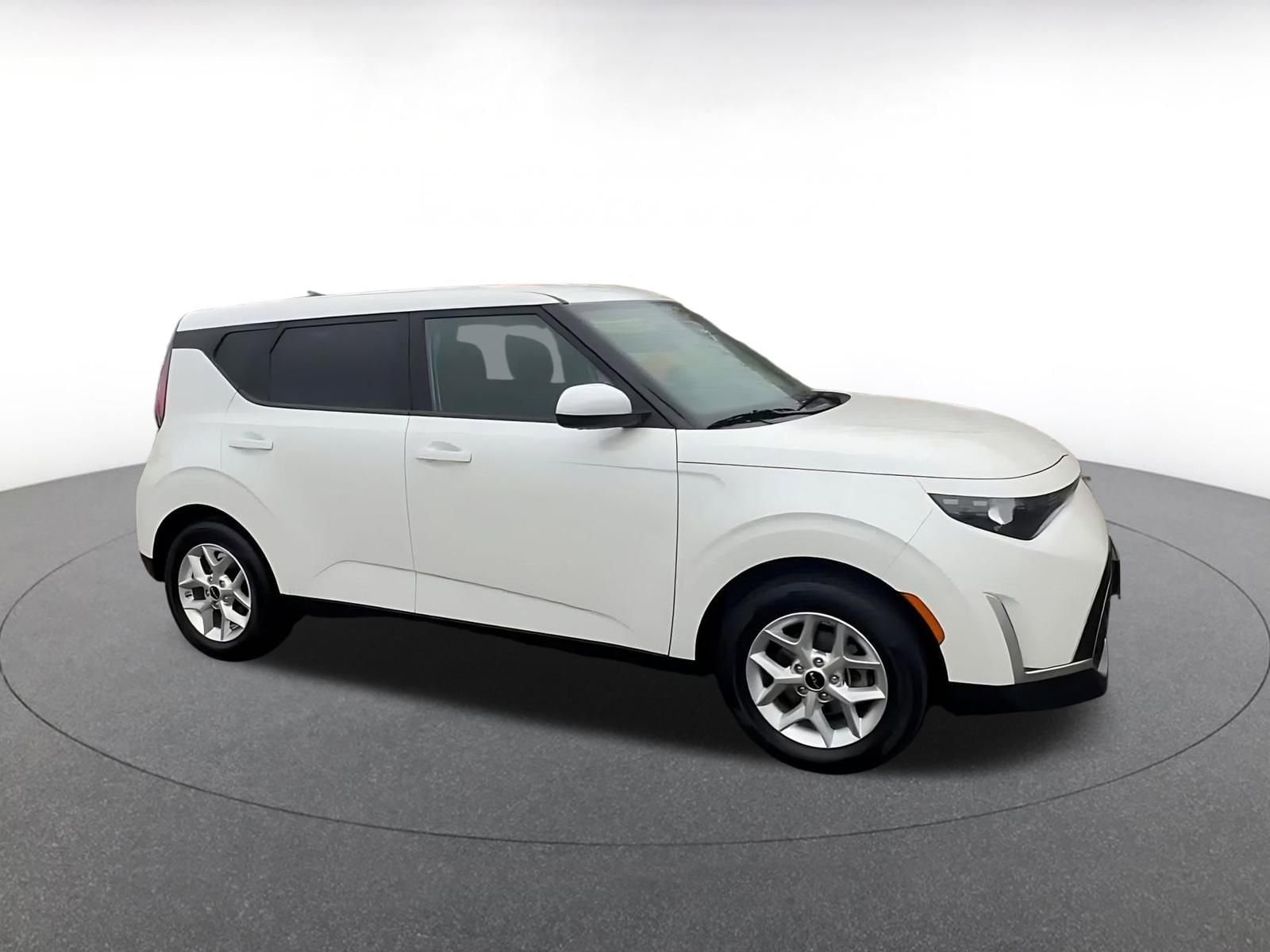 Thumbnail: 2025 Kia Soul - 2