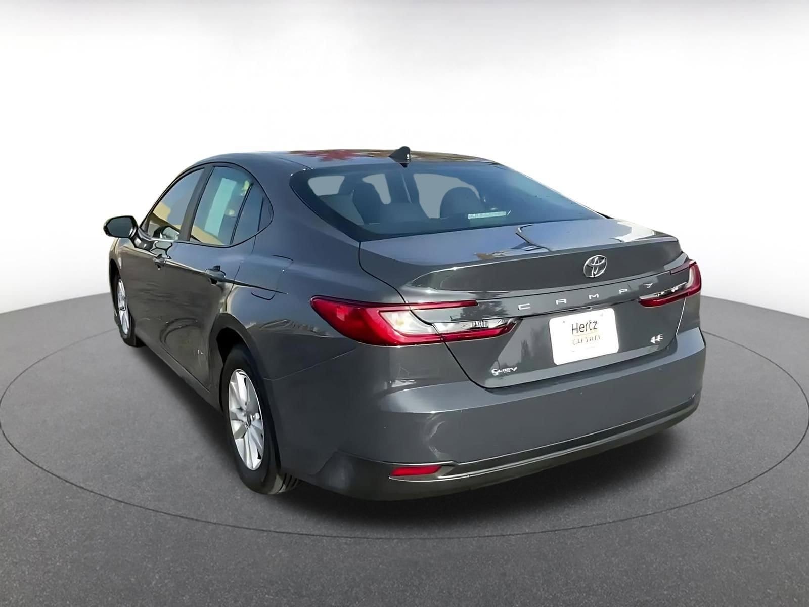 Thumbnail: 2025 Toyota Camry - 11