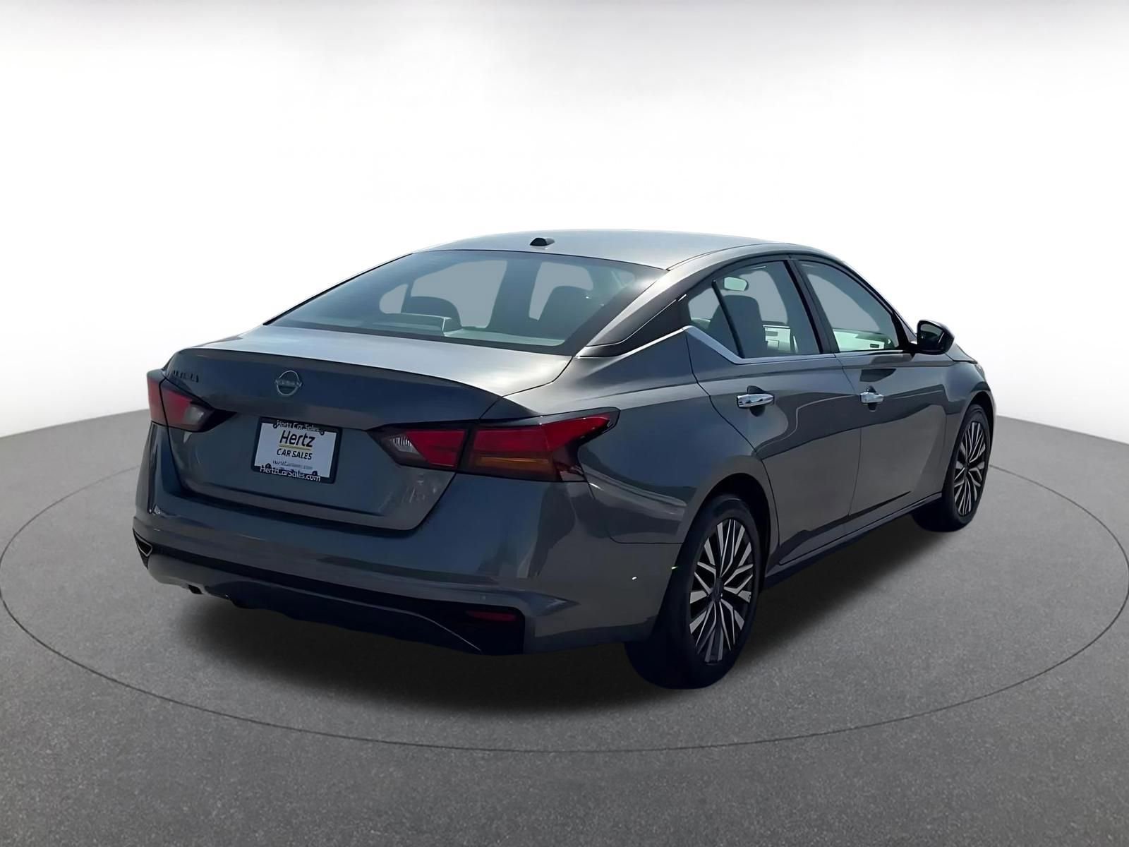 Thumbnail: 2025 Nissan Altima - 14