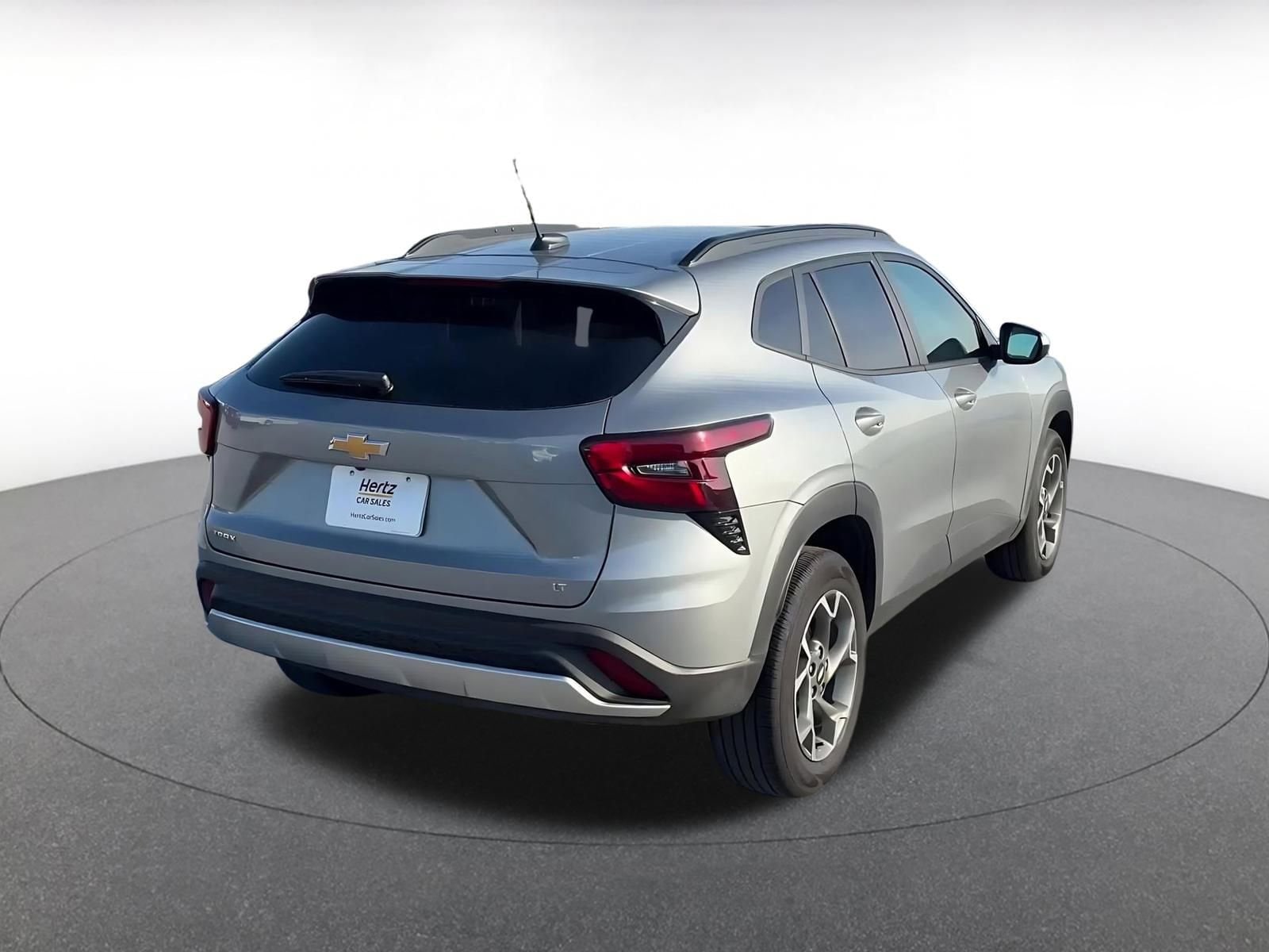 Thumbnail: 2025 Chevrolet Trax - 14