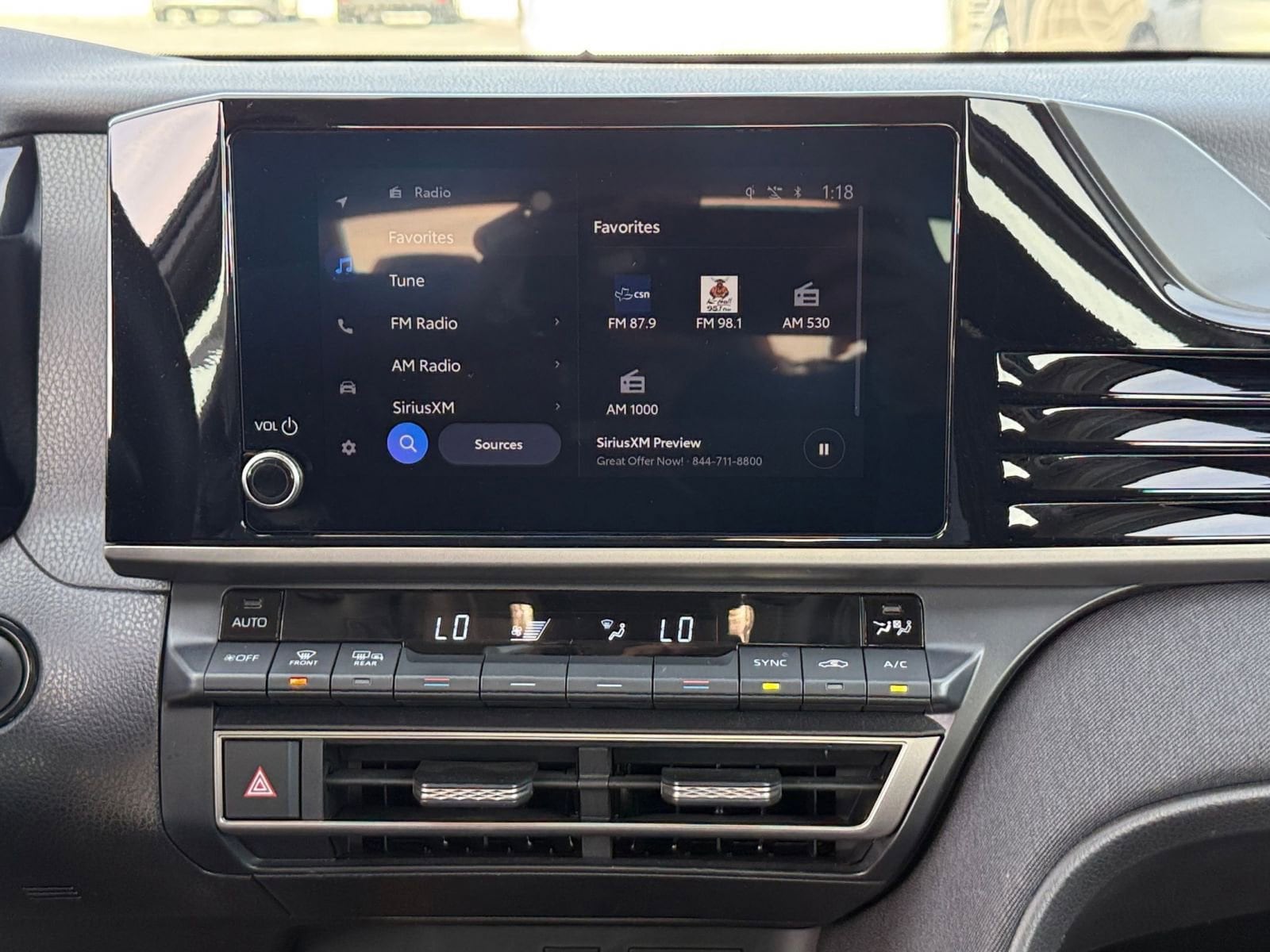 Thumbnail: 2025 Toyota Camry - 18