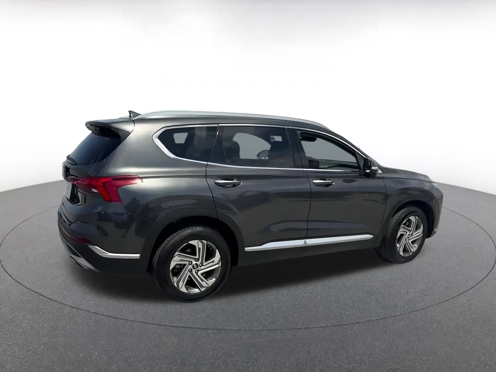 Thumbnail: 2023 Hyundai Santa Fe - 12