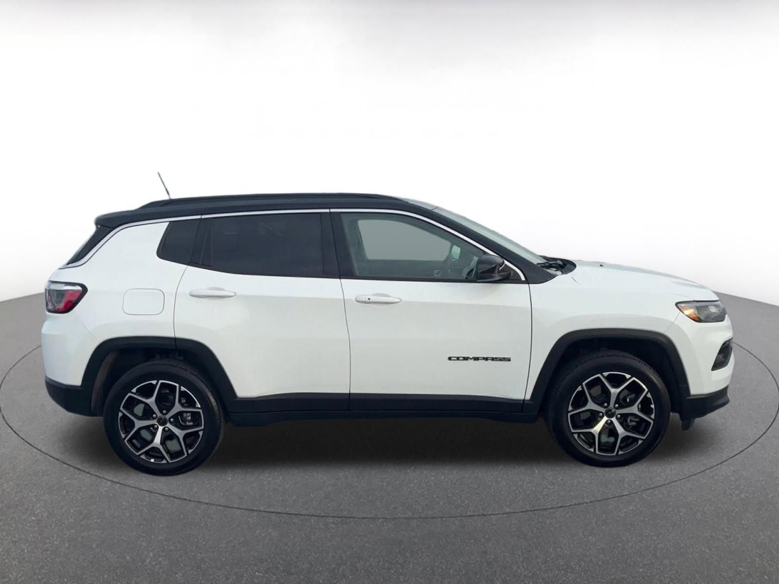 Thumbnail: 2025 Jeep Compass - 16