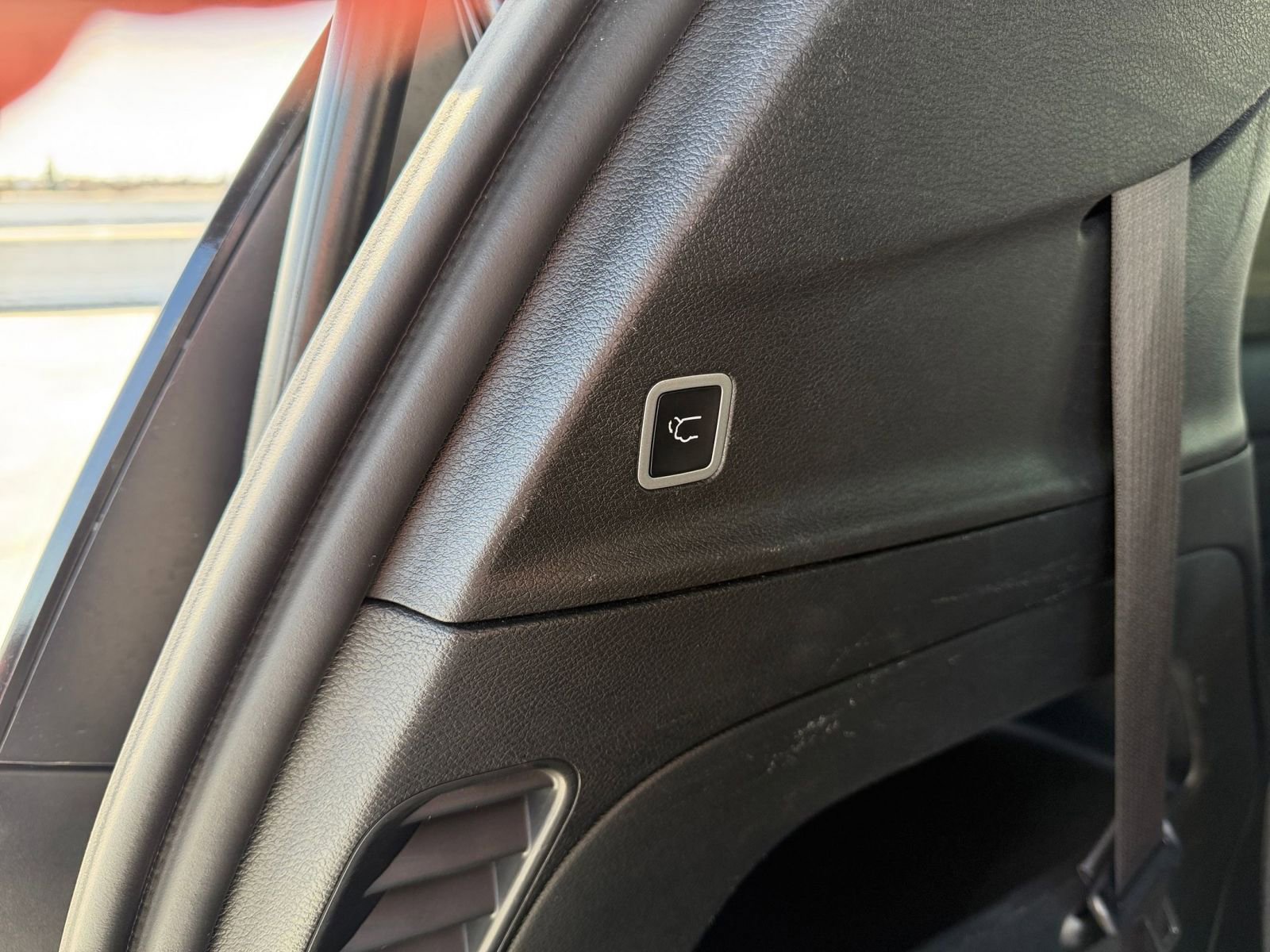 Thumbnail: 2025 Chrysler Pacifica - 24