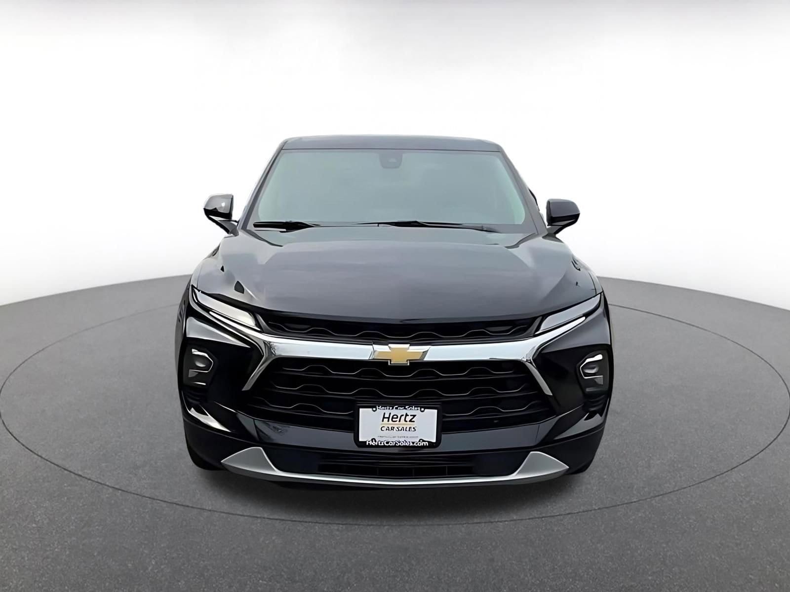 Thumbnail: 2025 Chevrolet Blazer - 4