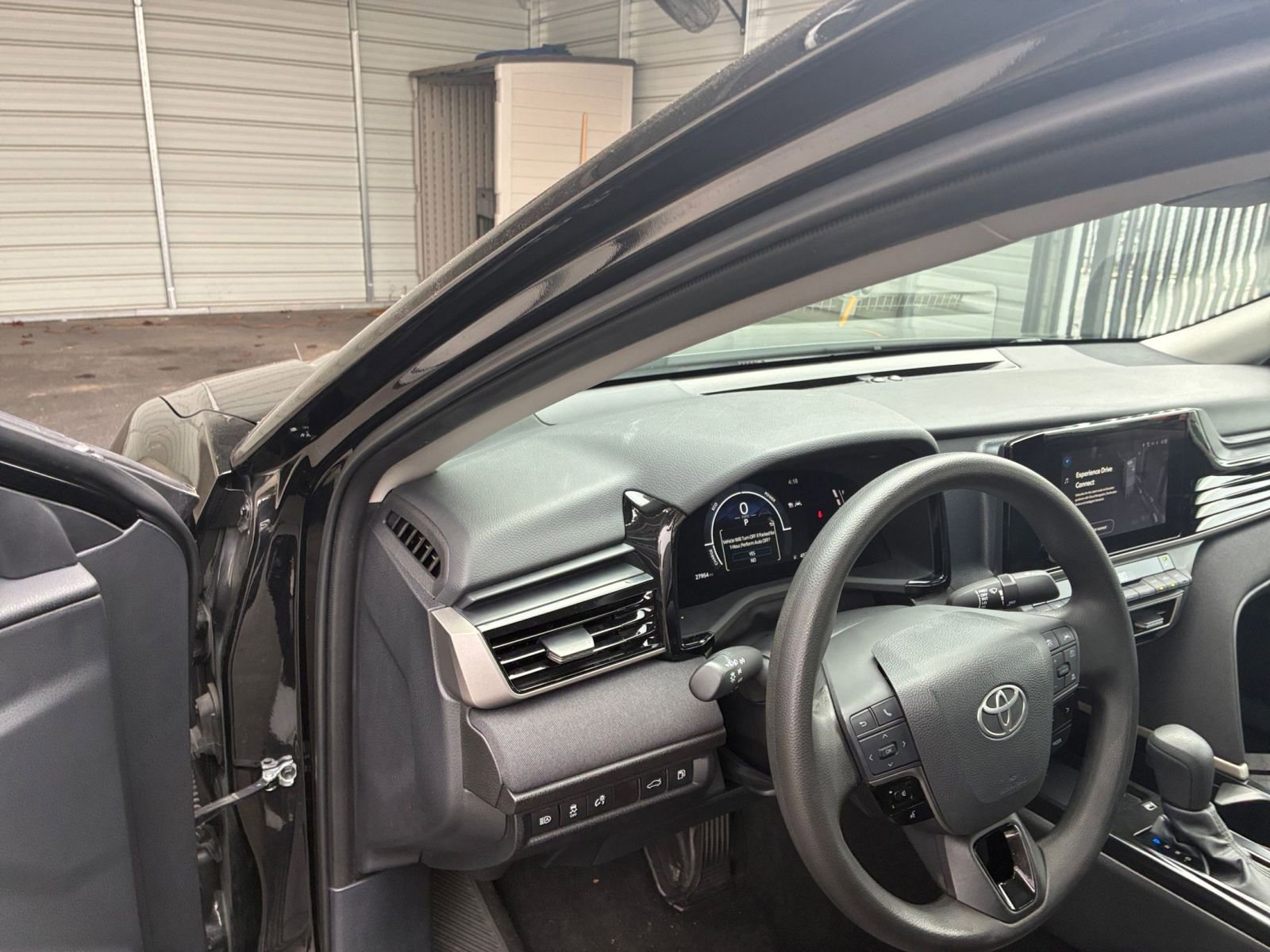 Thumbnail: 2025 Toyota Camry - 32