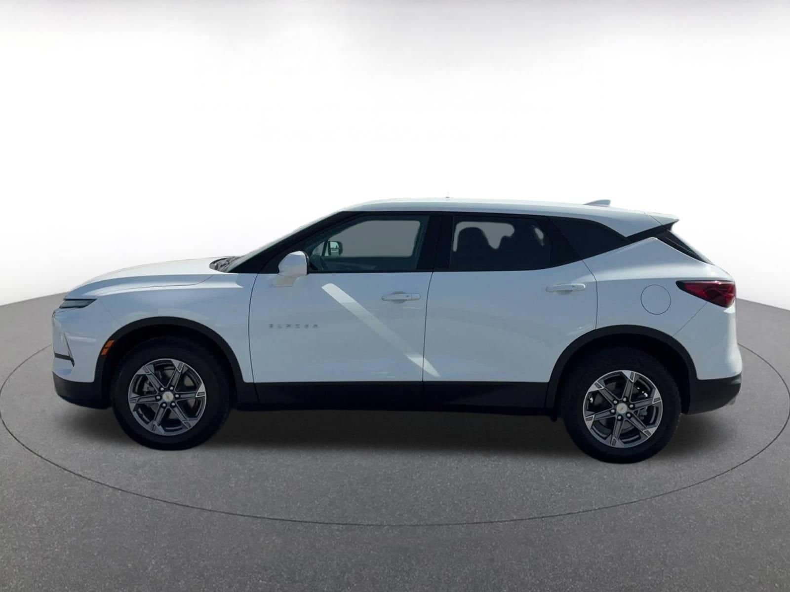 Thumbnail: 2025 Chevrolet Blazer - 8