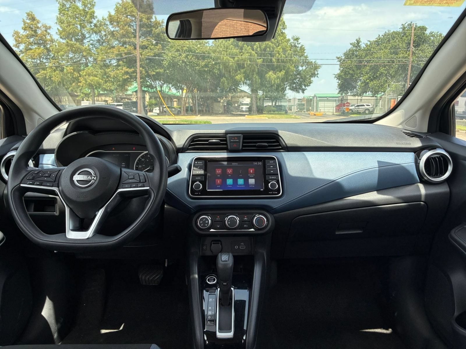 Thumbnail: 2025 Nissan Versa - 32