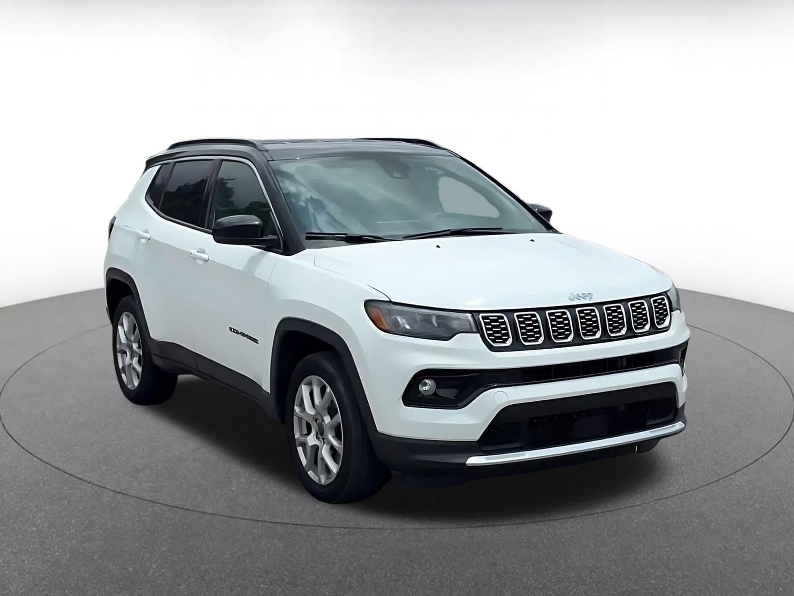 Thumbnail: 2025 Jeep Compass - 3
