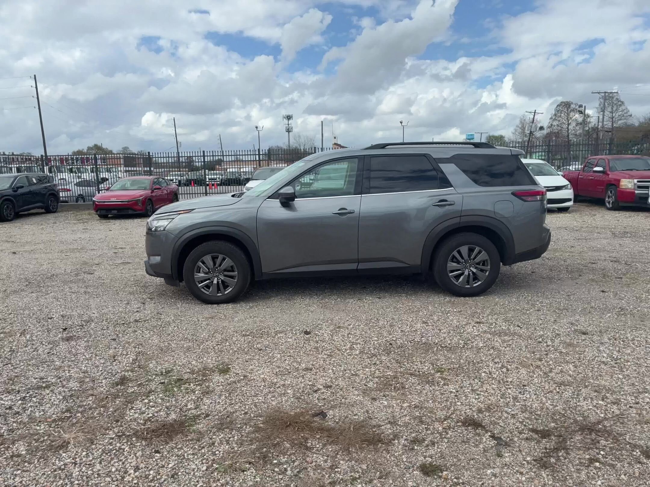 Thumbnail: 2025 Nissan Pathfinder - 10