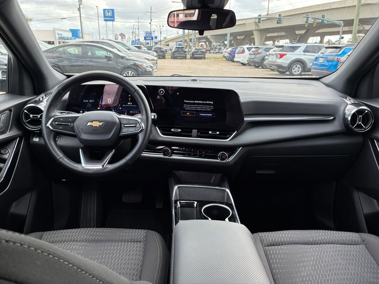 Thumbnail: 2025 Chevrolet Equinox - 33