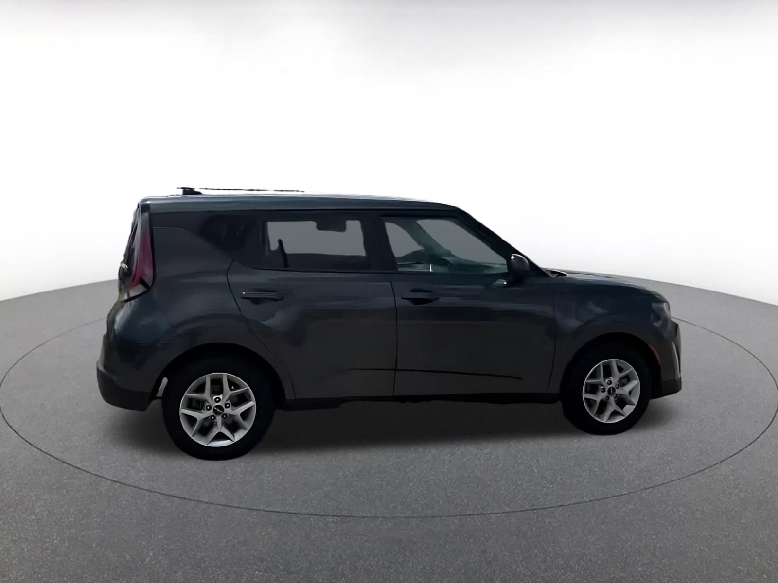 Thumbnail: 2025 Kia Soul - 16