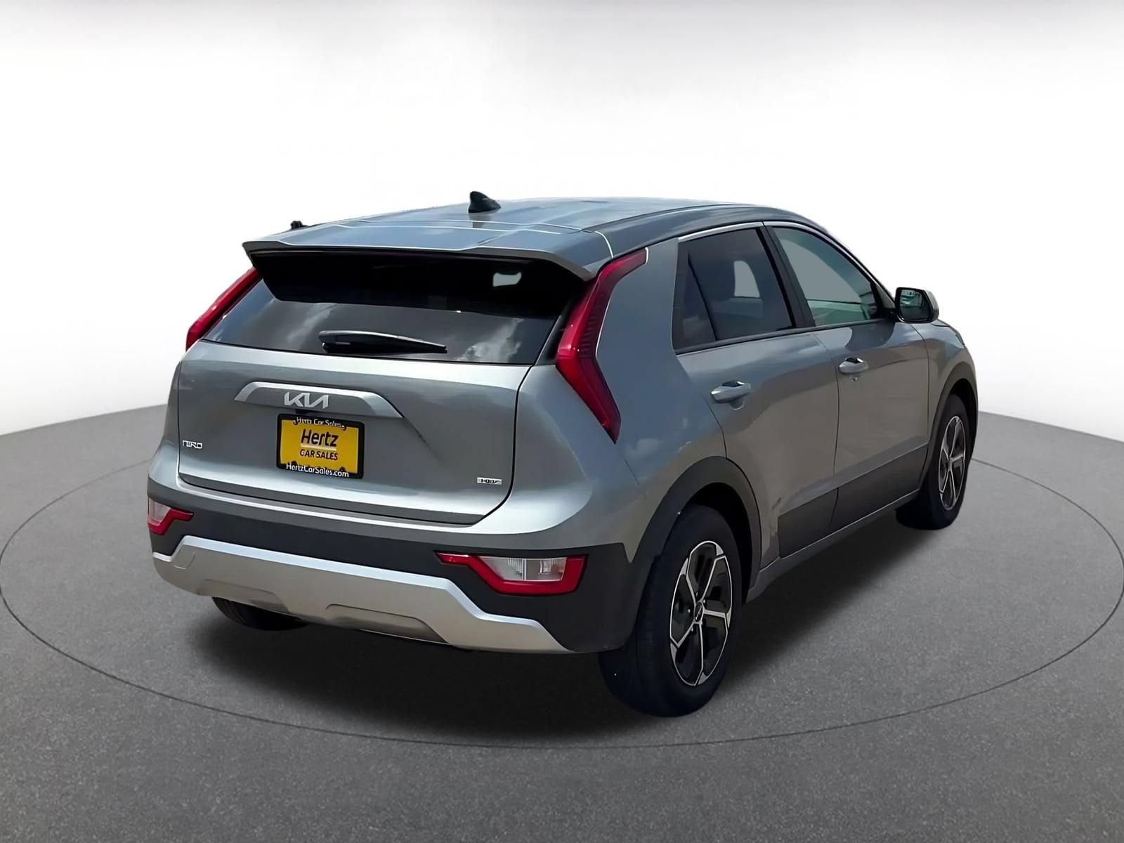 Thumbnail: 2026 Kia Niro - 11