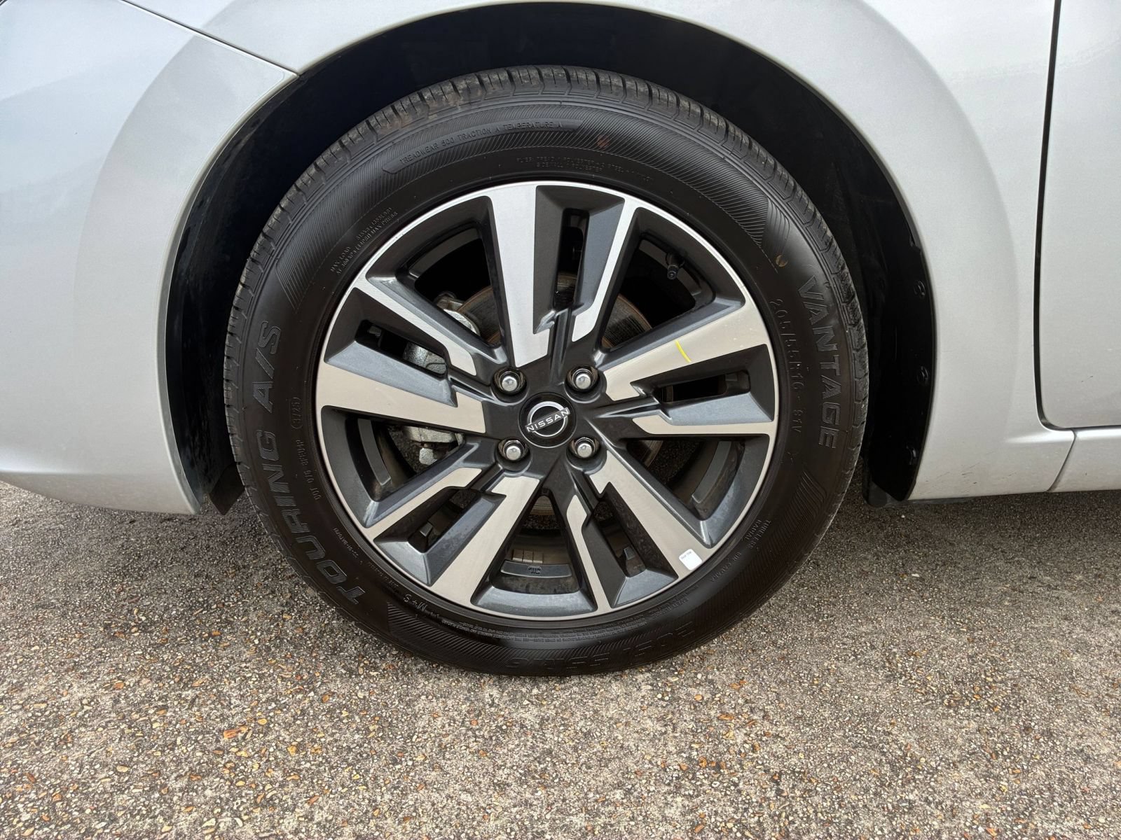 Thumbnail: 2025 Nissan Versa - 23