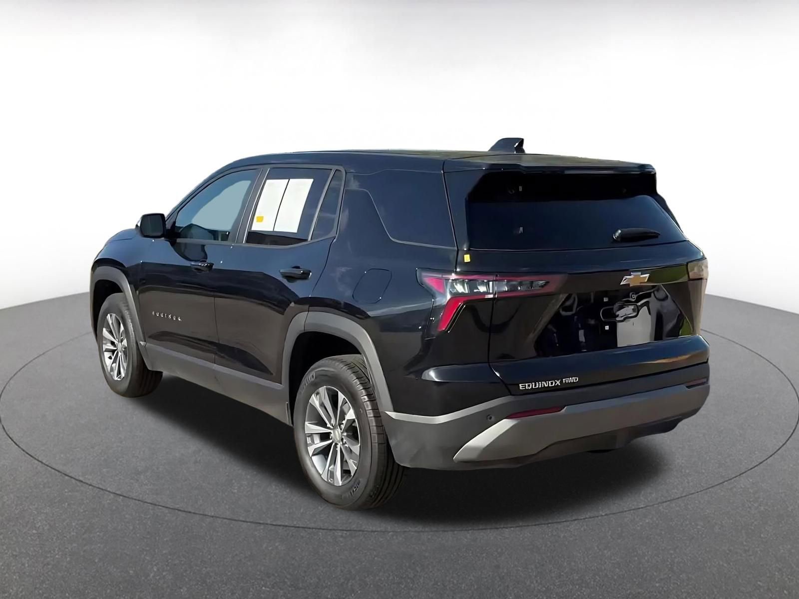 Thumbnail: 2025 Chevrolet Equinox - 11