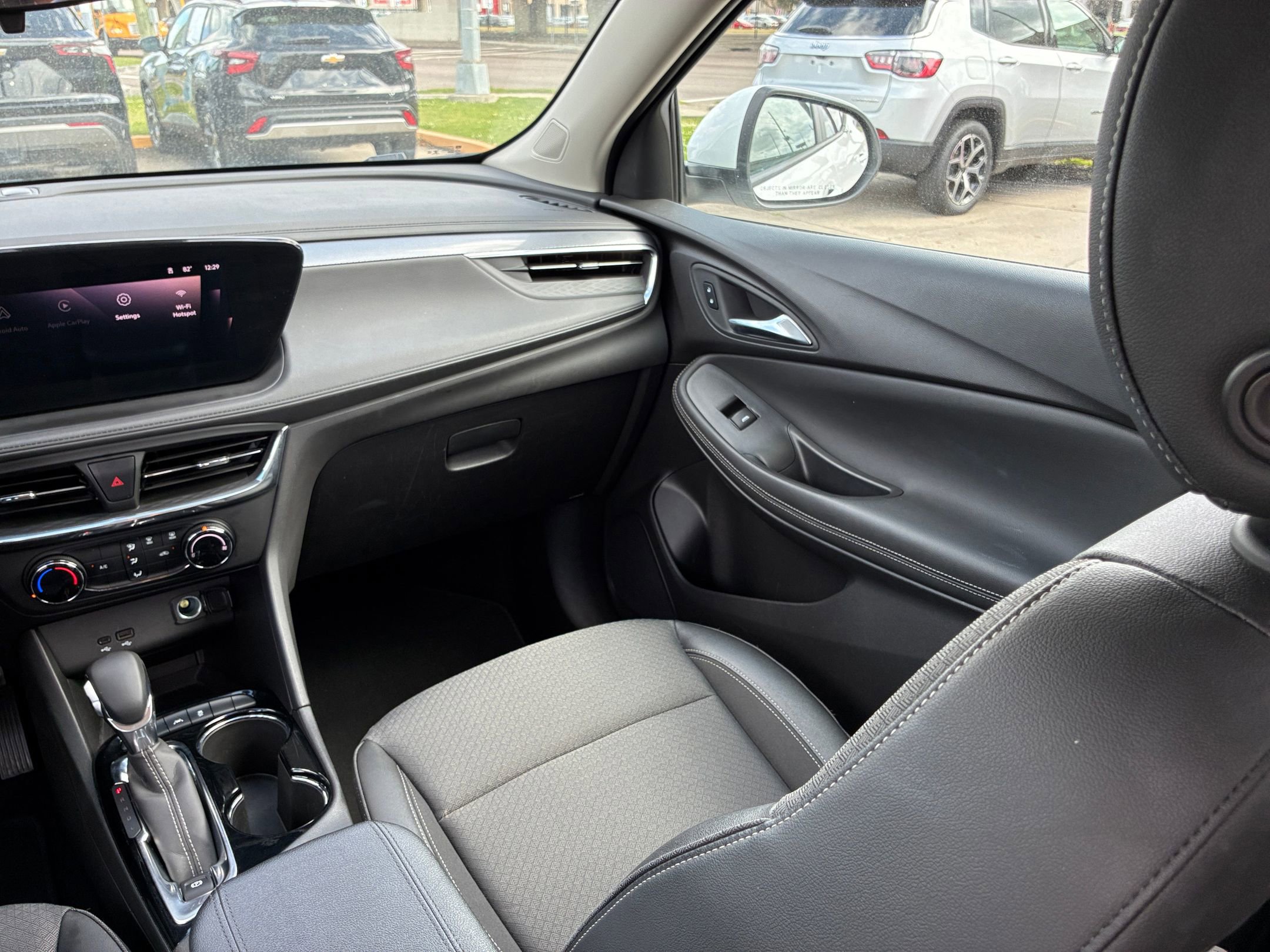 Thumbnail: 2025 Buick Encore GX - 28