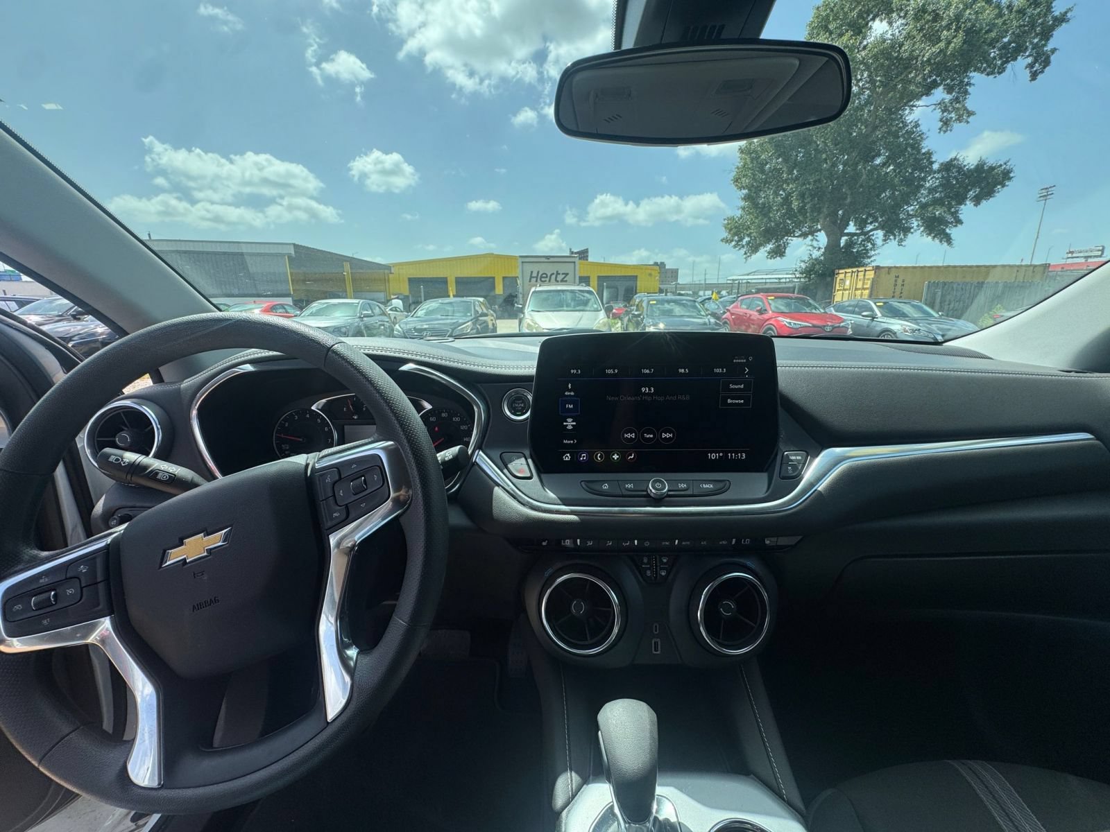Thumbnail: 2025 Chevrolet Blazer - 31
