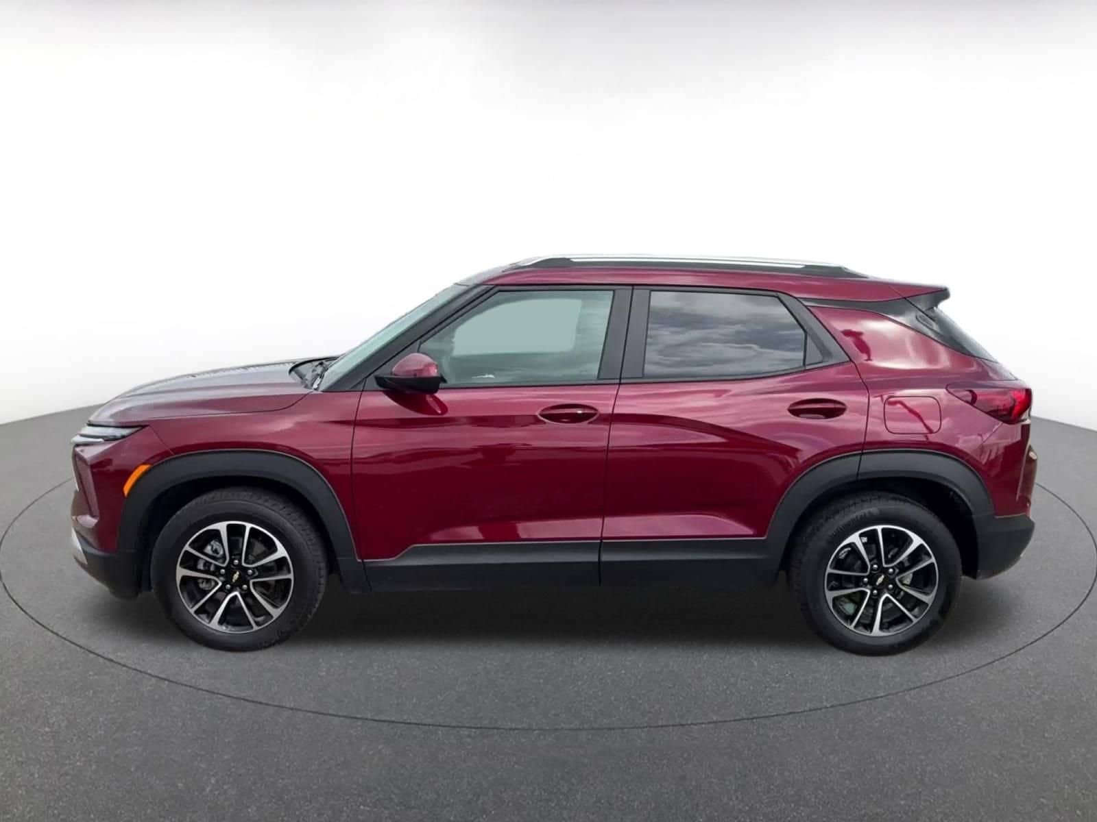 Thumbnail: 2025 Chevrolet TrailBlazer - 9